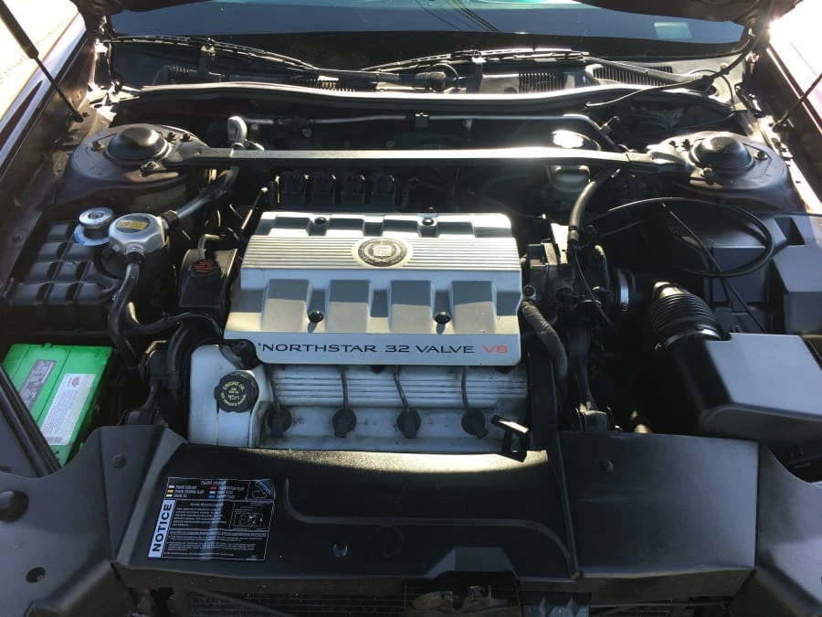 1996 Cadillac DeVille 7th Gen - Image 4 of 7
