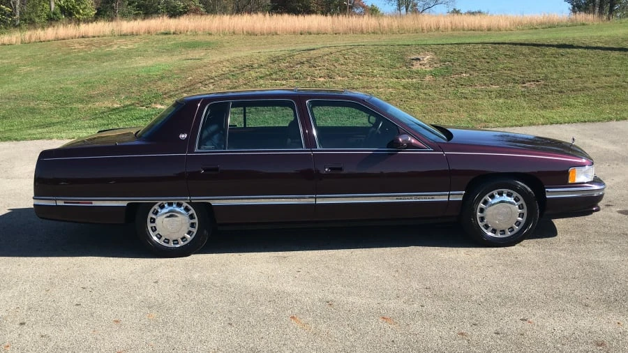 1996 Cadillac DeVille 7th Gen - Image 7 of 7