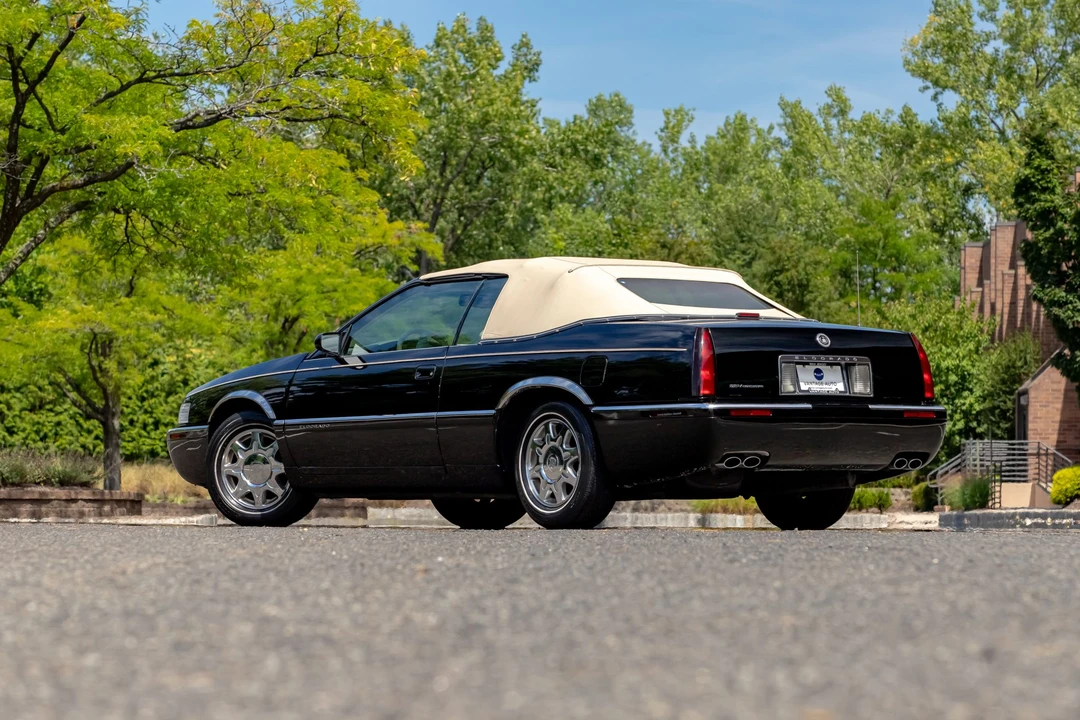 1996 Cadillac Eldorado 11th Gen - Image 9 of 31