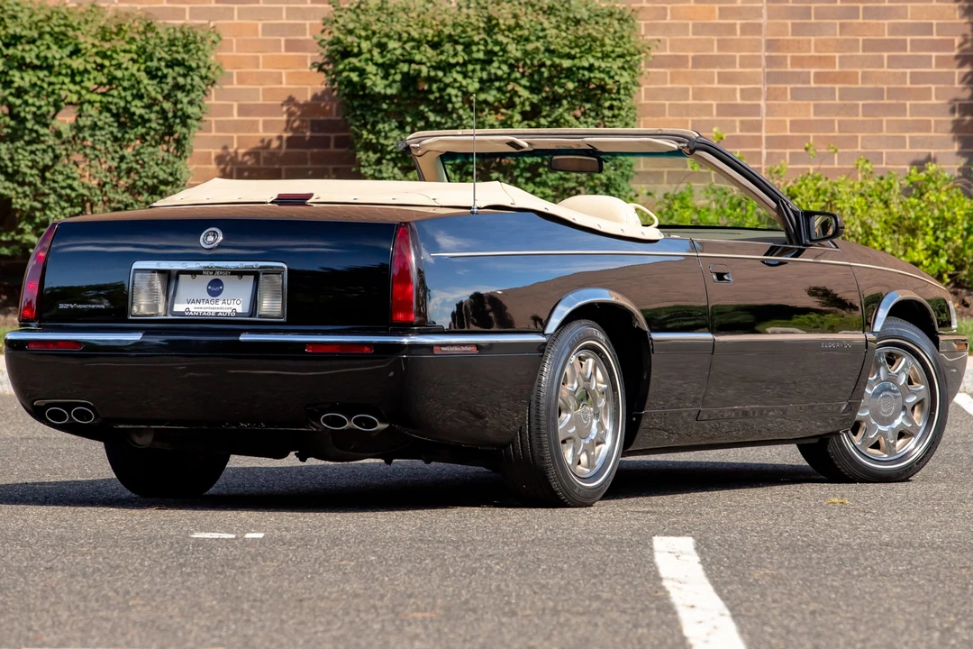 1996 Cadillac Eldorado 11th Gen - Image 16 of 31