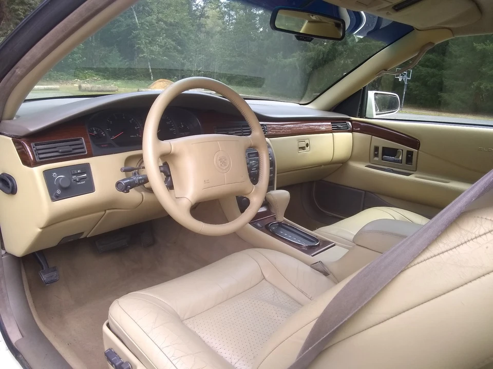 1996 Cadillac Eldorado 12th Gen - Image 13 of 28