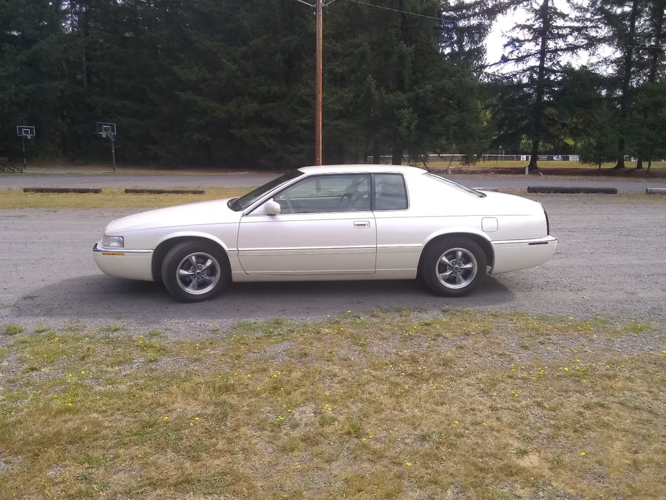 1996 Cadillac Eldorado 12th Gen - Image 4 of 28