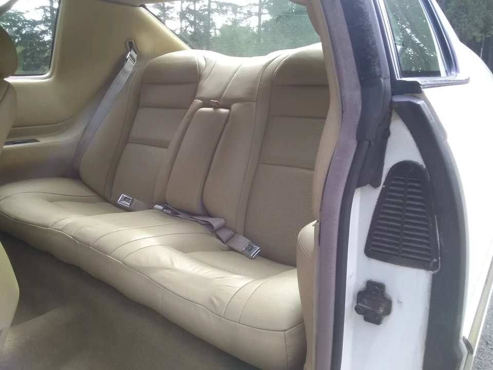 1996 Cadillac Eldorado 12th Gen - Image 15 of 28