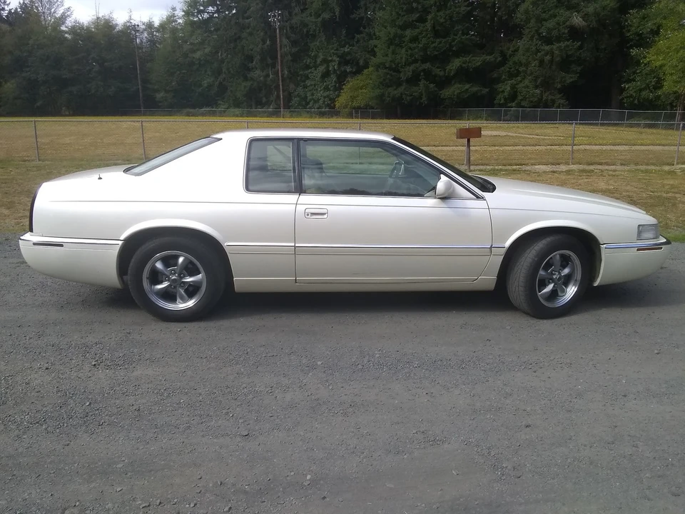 1996 Cadillac Eldorado 12th Gen - Image 8 of 28