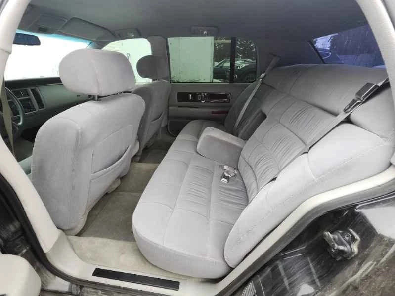 1996 Cadillac Fleetwood - Image 6 of 11