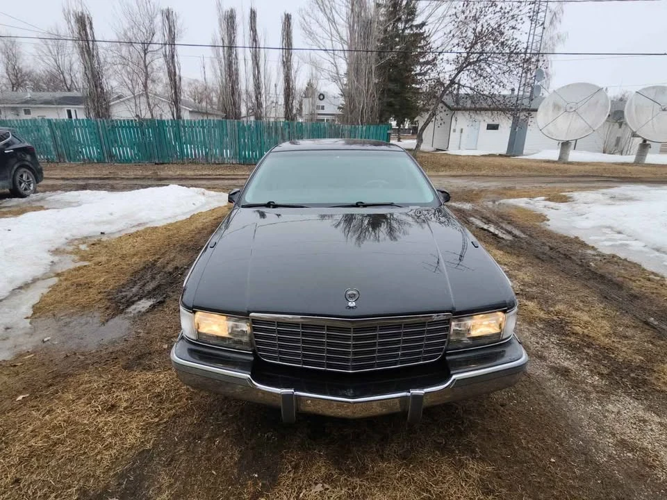 1996 Cadillac Fleetwood - Image 3 of 11