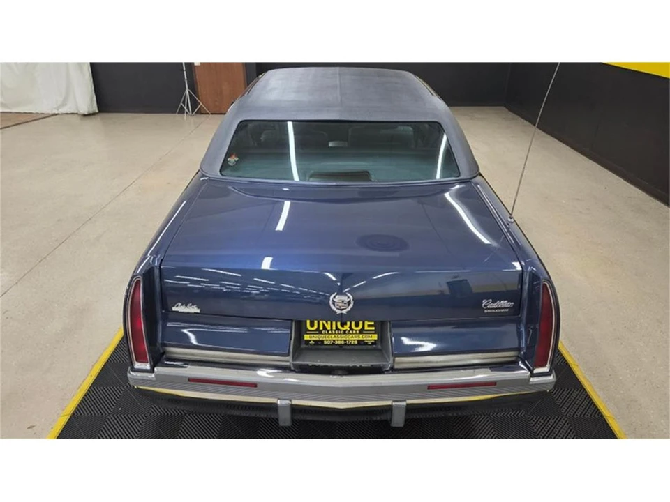1996 Cadillac Fleetwood - Image 20 of 31