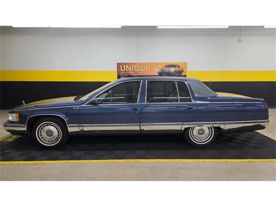 1996 Cadillac Fleetwood - Image 7 of 31