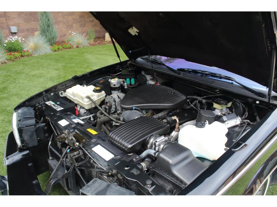 1996 Cadillac Fleetwood - Image 9 of 31