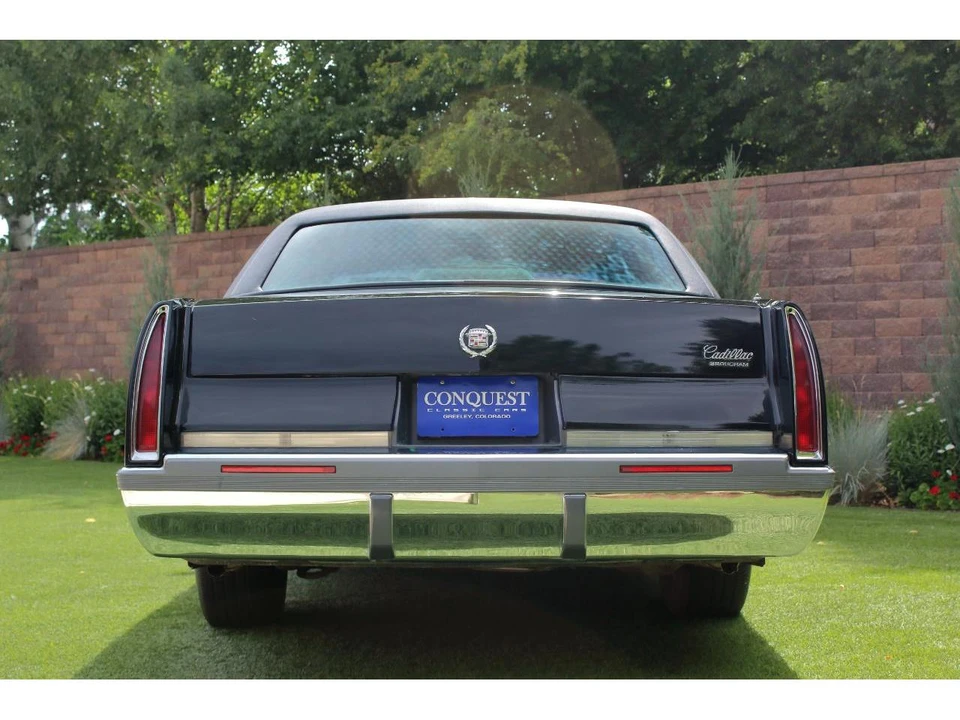 1996 Cadillac Fleetwood - Image 24 of 31