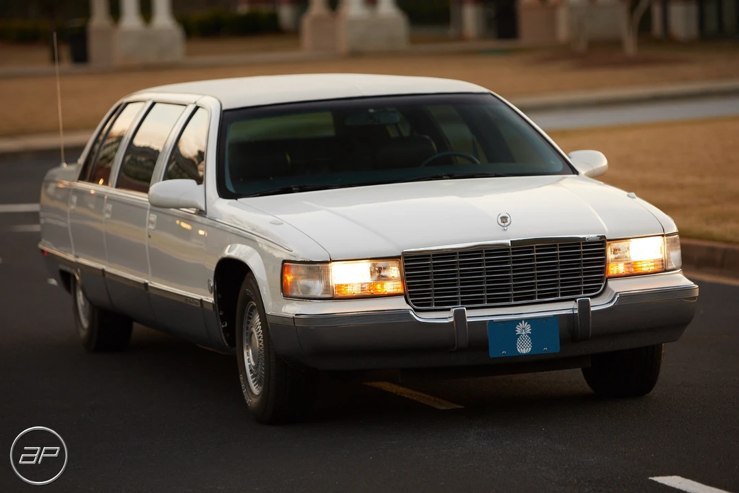 1996 Cadillac Fleetwood - Image 6 of 31