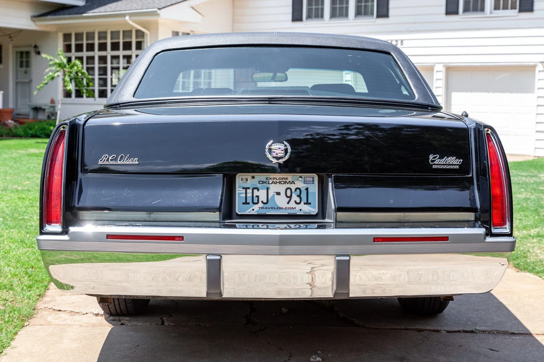 1996 Cadillac Fleetwood - Image 14 of 31