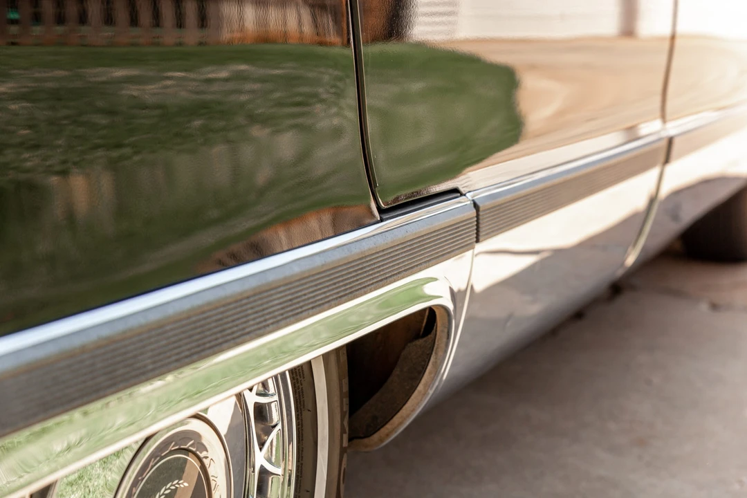 1996 Cadillac Fleetwood - Image 22 of 31