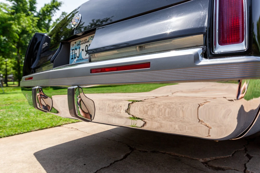 1996 Cadillac Fleetwood - Image 21 of 31