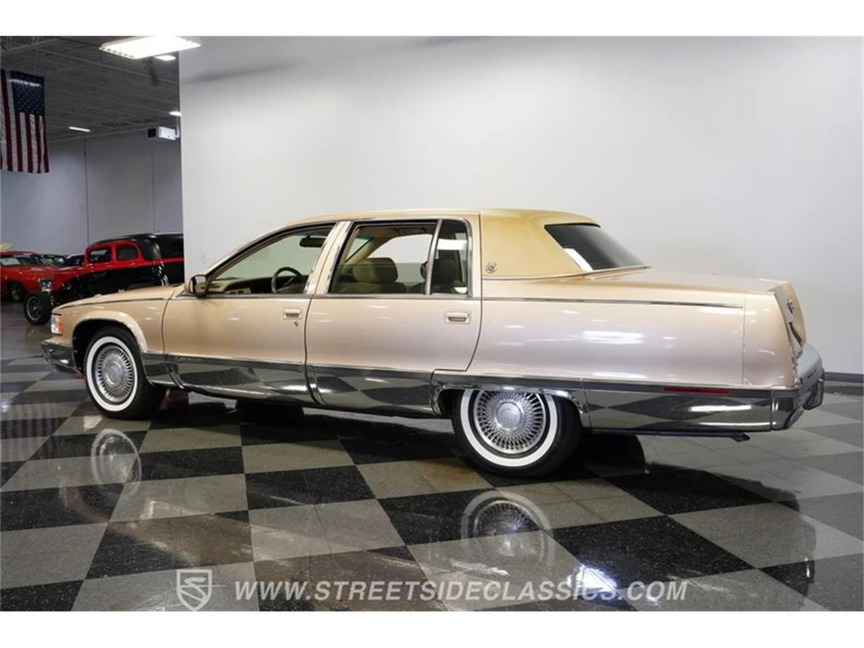 1996 Cadillac Fleetwood - Image 7 of 31
