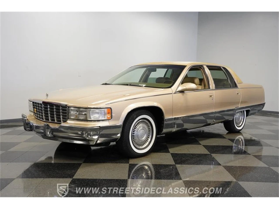 1996 Cadillac Fleetwood - Image 4 of 31