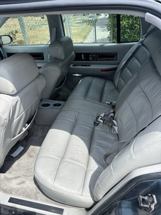 1996 Cadillac Fleetwood - Image 7 of 9