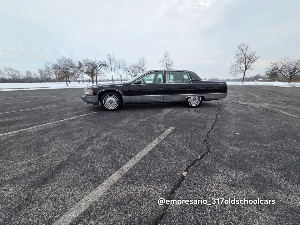 1996 Cadillac Fleetwood - Image 5 of 21