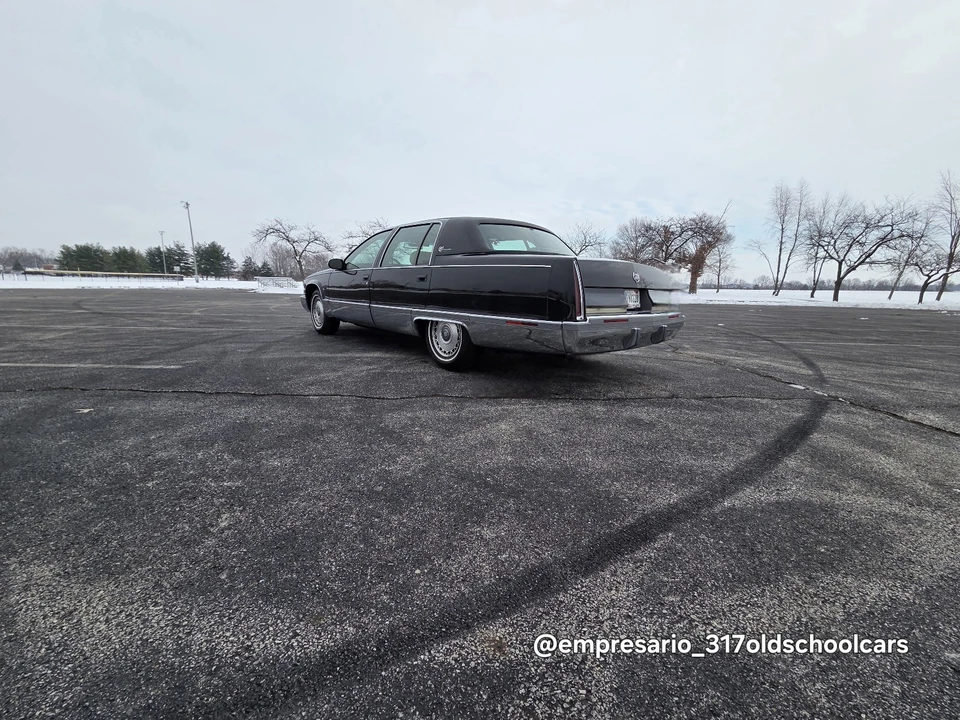 1996 Cadillac Fleetwood - Image 6 of 21