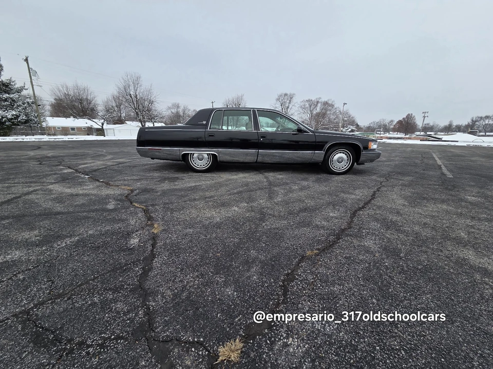 1996 Cadillac Fleetwood - Image 4 of 21
