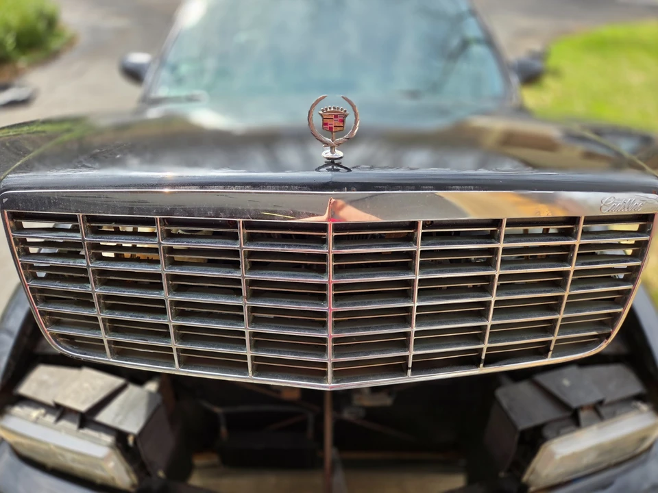 1996 Cadillac Fleetwood - Image 3 of 20