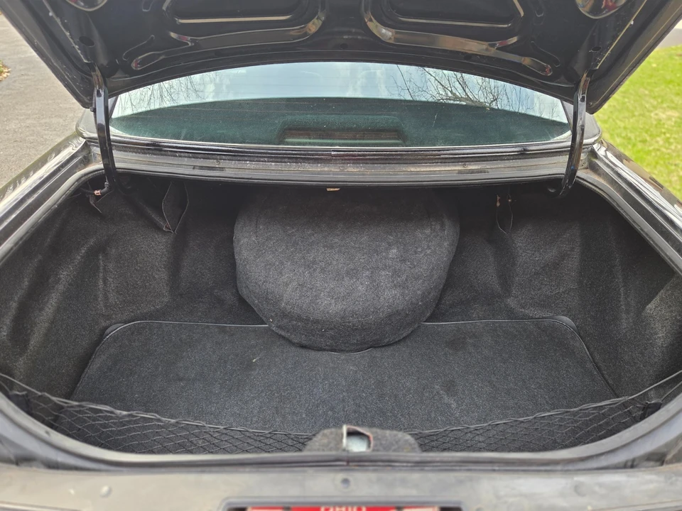 1996 Cadillac Fleetwood - Image 12 of 20