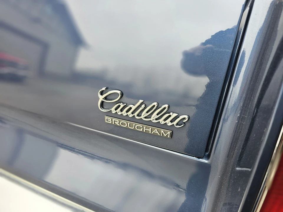 1996 Cadillac Fleetwood - Image 26 of 31