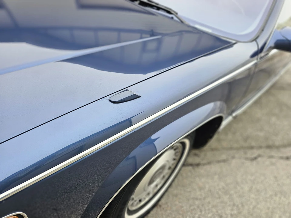 1996 Cadillac Fleetwood - Image 18 of 31