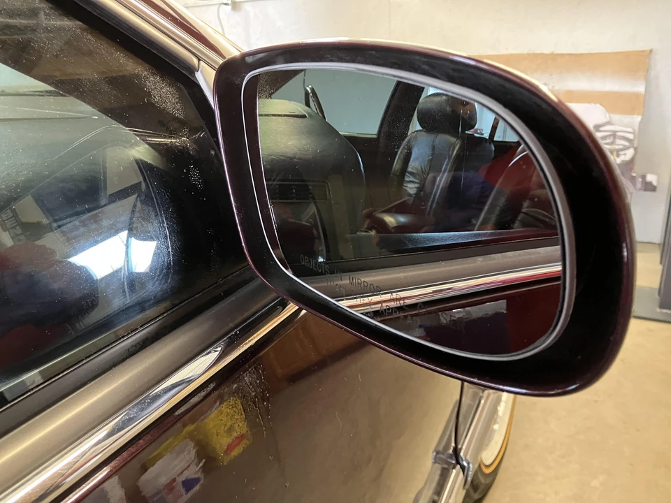 1996 Cadillac Fleetwood - Image 21 of 31