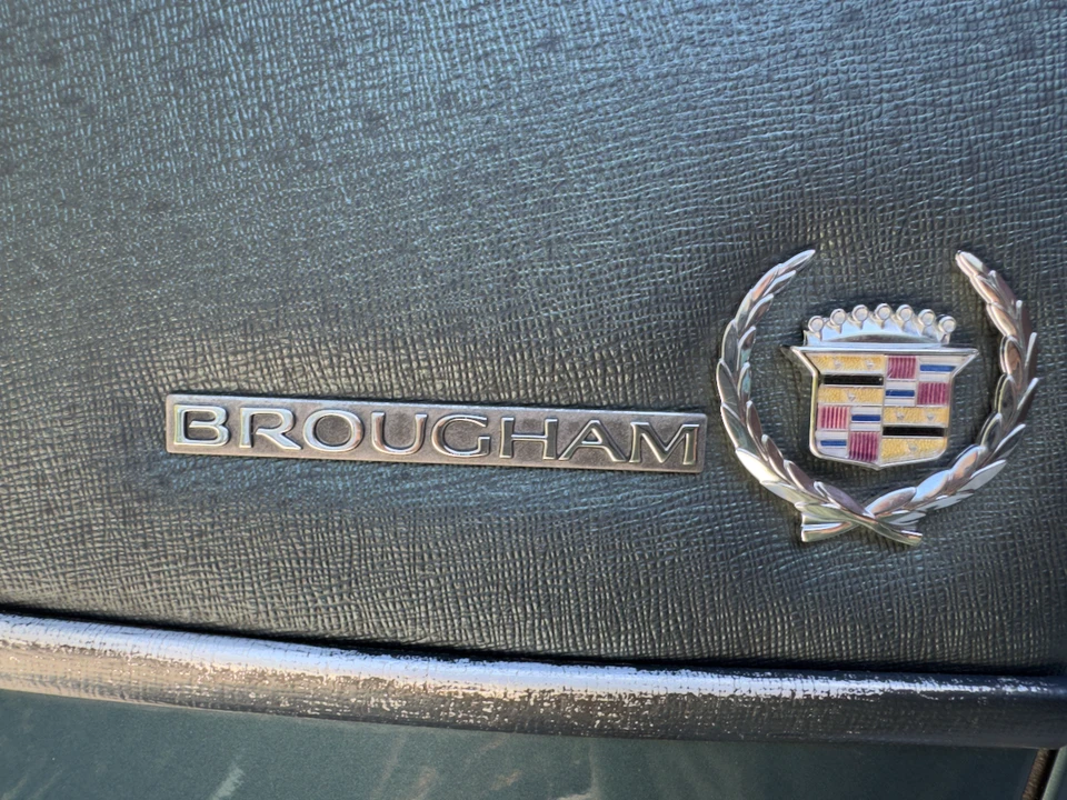 1996 Cadillac Fleetwood - Image 20 of 31