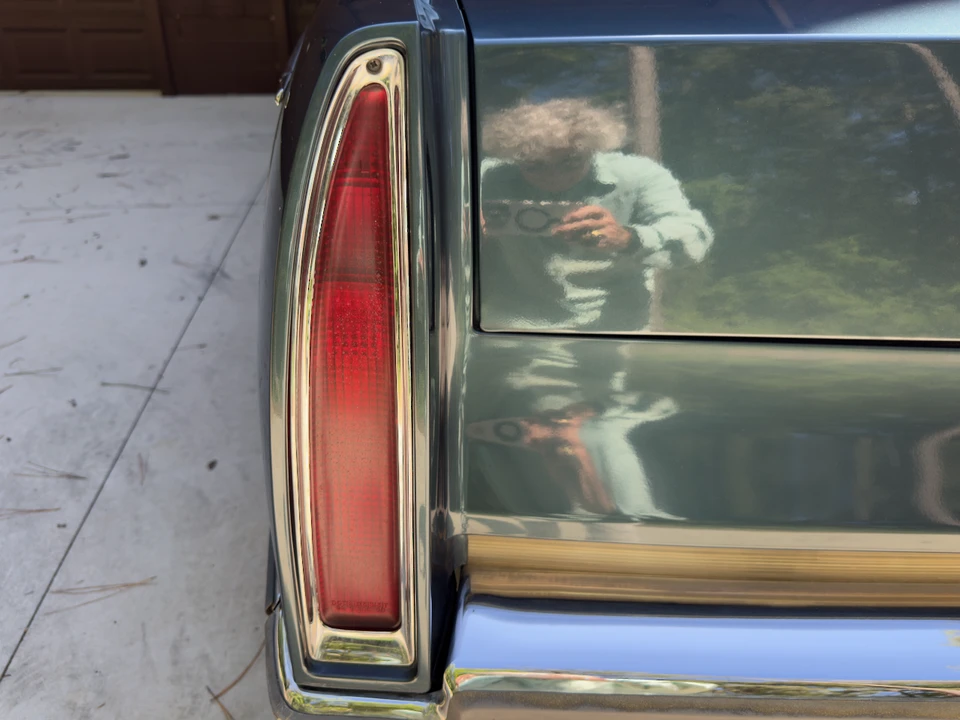 1996 Cadillac Fleetwood - Image 16 of 31