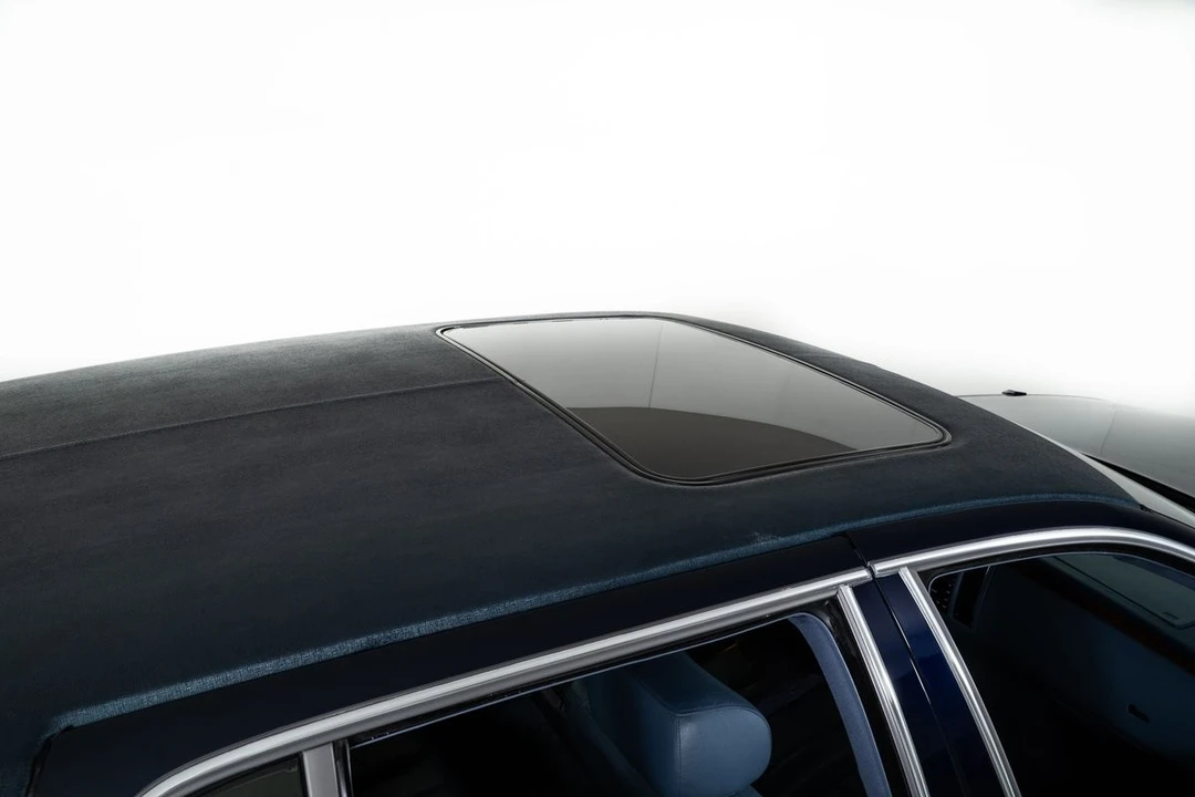 1996 Cadillac Fleetwood - Image 18 of 21