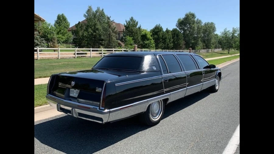 1996 Cadillac Fleetwood - Image 3 of 12