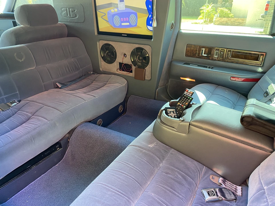 1996 Cadillac Fleetwood - Image 31 of 31