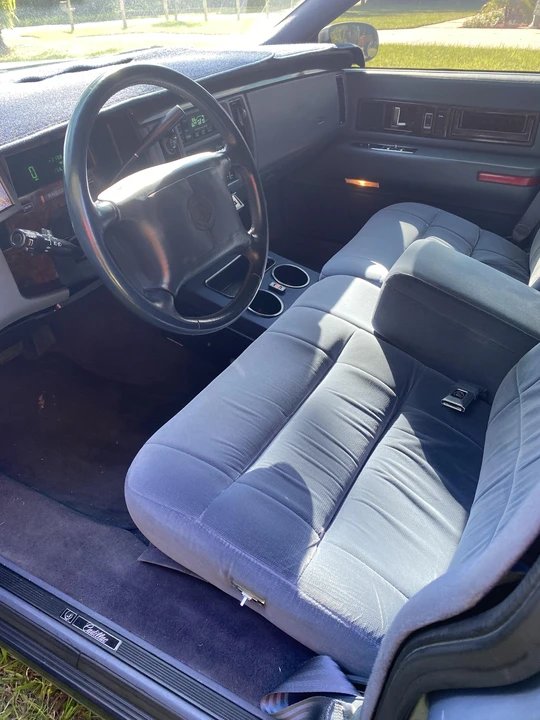 1996 Cadillac Fleetwood - Image 30 of 31