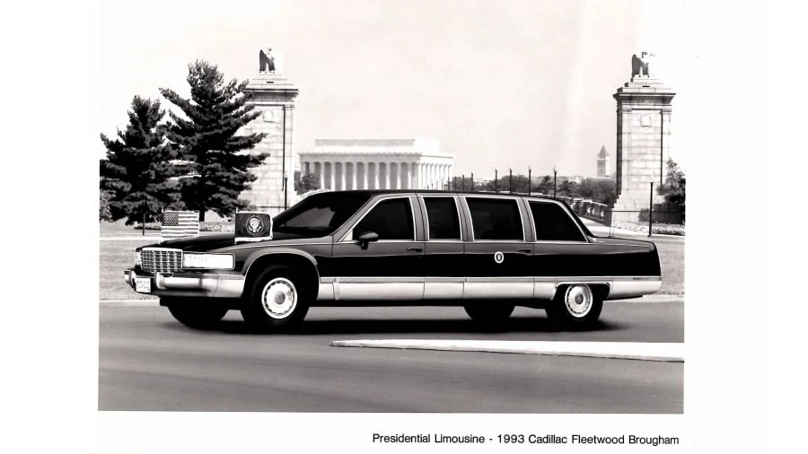 1996 Cadillac Fleetwood - Image 29 of 31