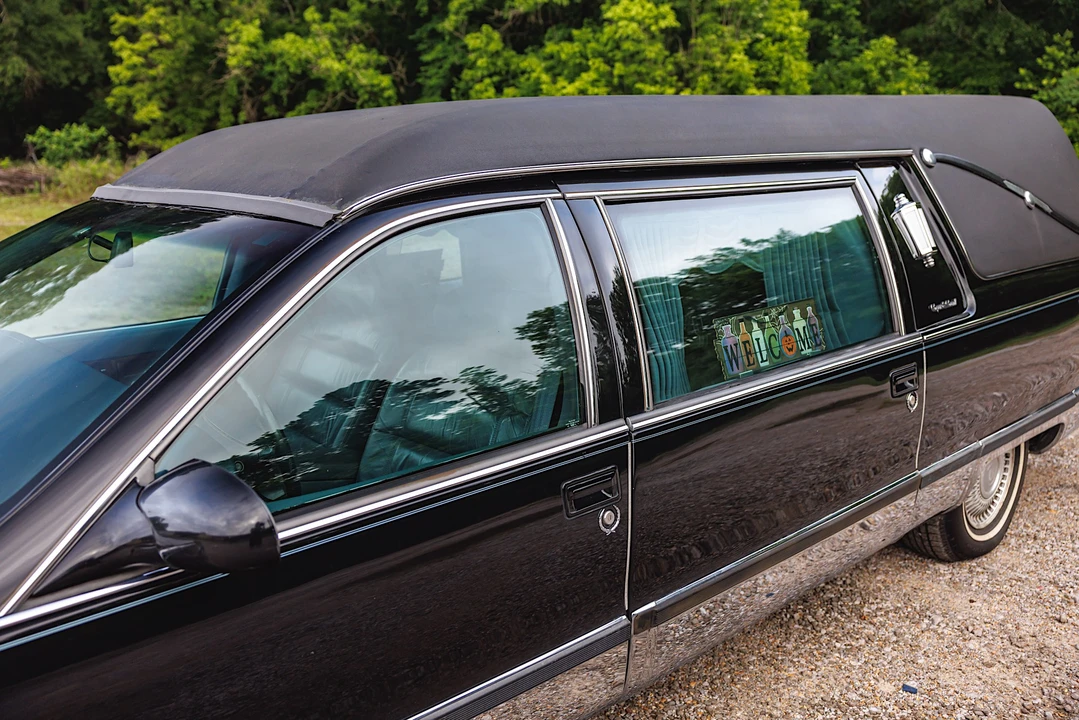 1996 Cadillac Fleetwood - Image 31 of 31
