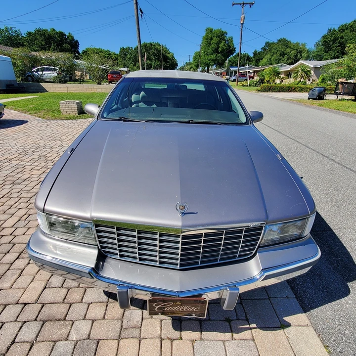 1996 Cadillac Fleetwood - Image 10 of 31