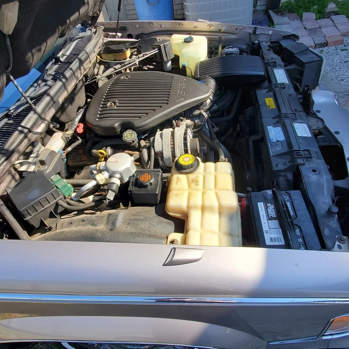 1996 Cadillac Fleetwood - Image 27 of 31