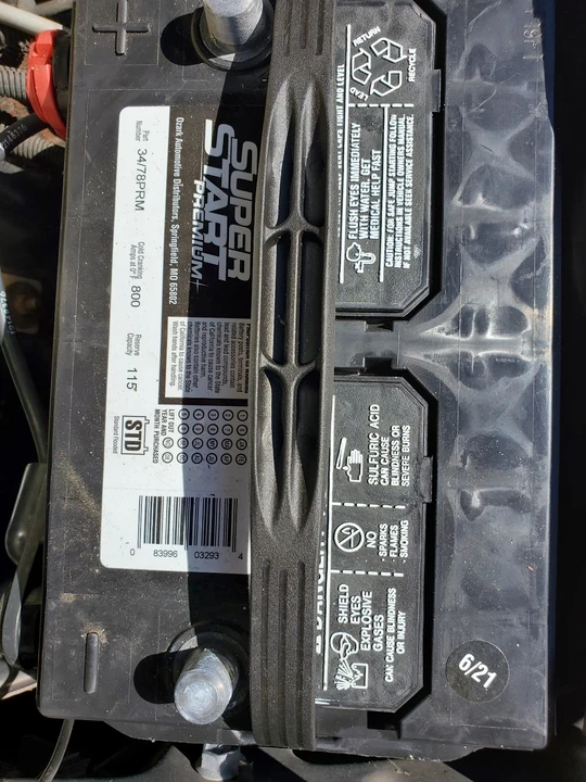 1996 Cadillac Fleetwood - Image 29 of 31