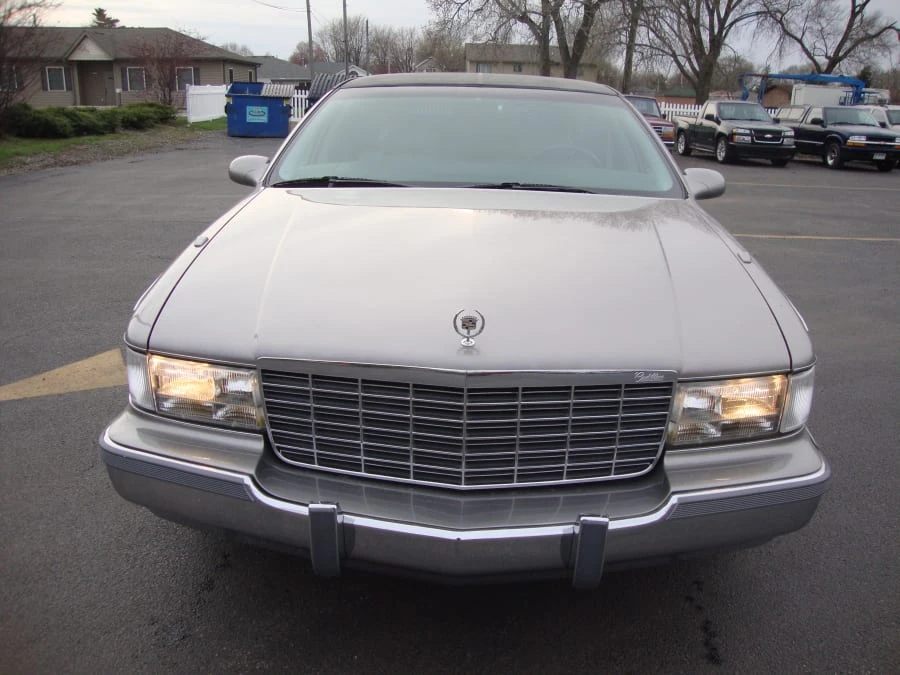 1996 Cadillac Fleetwood - Image 11 of 11