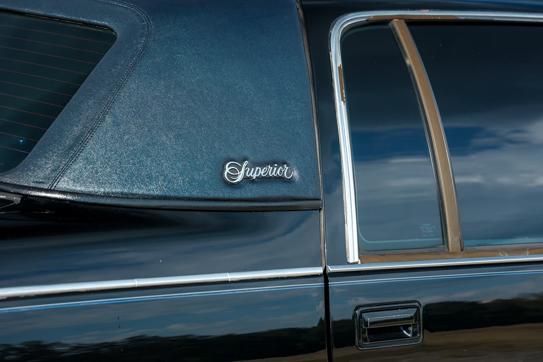 1996 Cadillac Fleetwood - Image 24 of 31