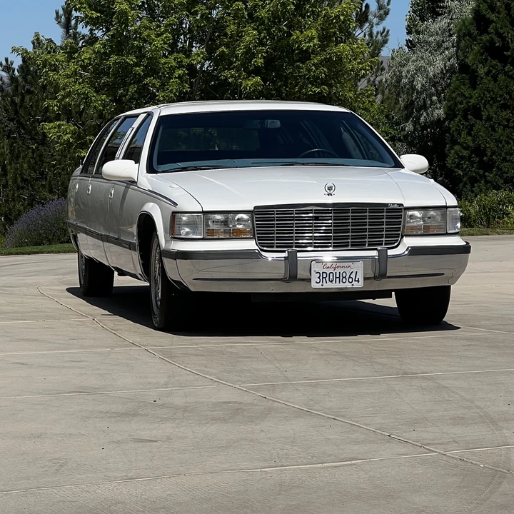 1996 Cadillac Fleetwood - Image 6 of 31