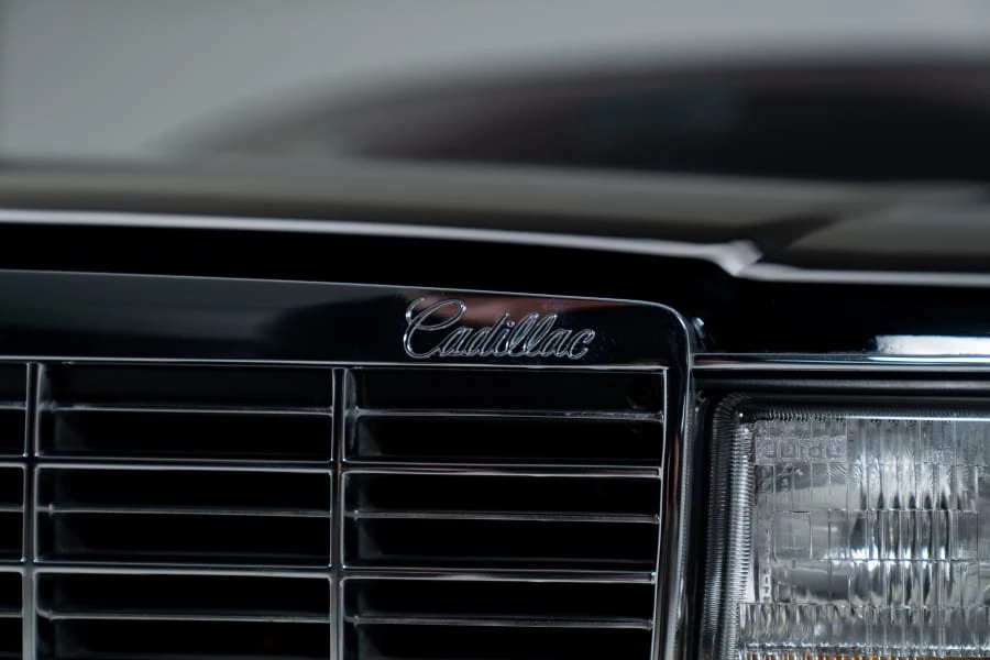 1996 Cadillac Fleetwood - Image 13 of 31