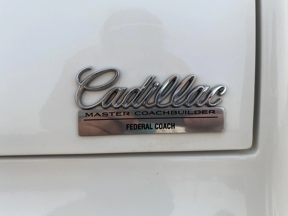 1996 Cadillac Fleetwood - Image 27 of 31