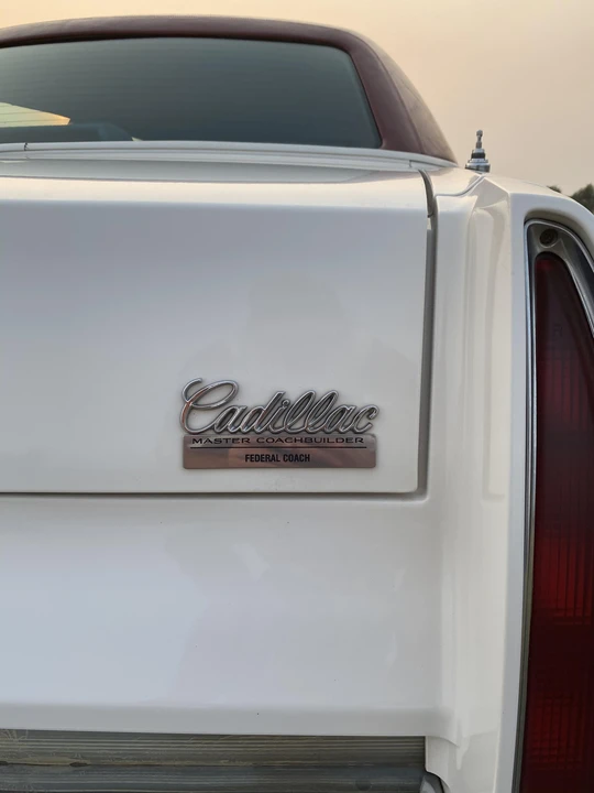 1996 Cadillac Fleetwood - Image 26 of 31