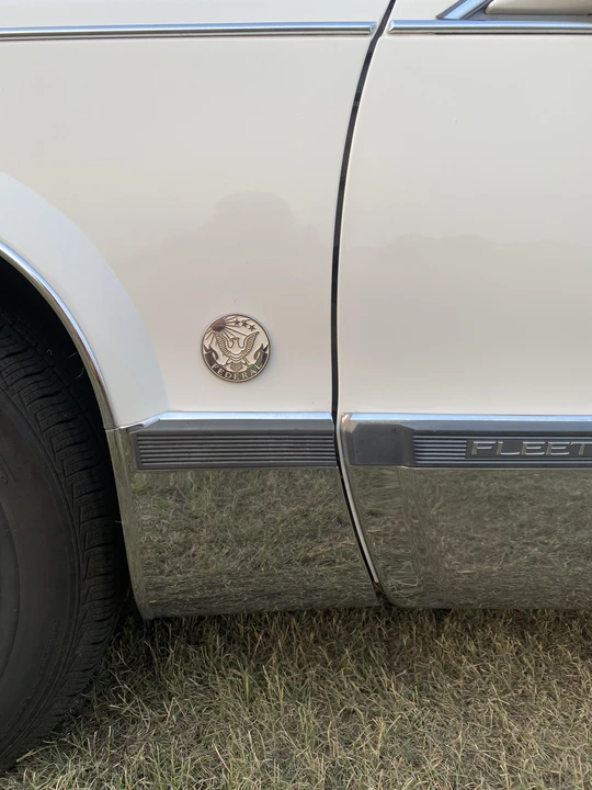 1996 Cadillac Fleetwood - Image 28 of 31
