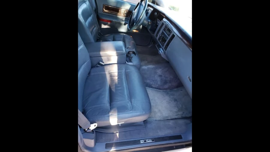 1996 Cadillac Fleetwood - Image 3 of 6