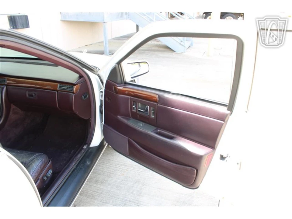 1996 Cadillac Seville - Image 18 of 31