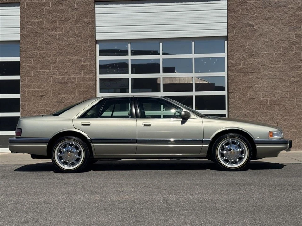 1996 Cadillac Seville - Image 3 of 31